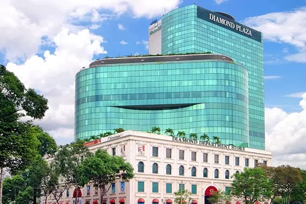 مرکز خرید دایموند پلازا